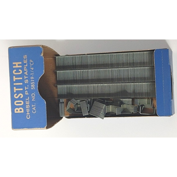 Vintage Bostitch Attached and Chisels Staples OPEN BOXES READ - Picture 2 of 9